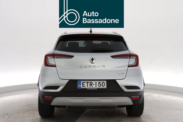 RENAULT Captur 5