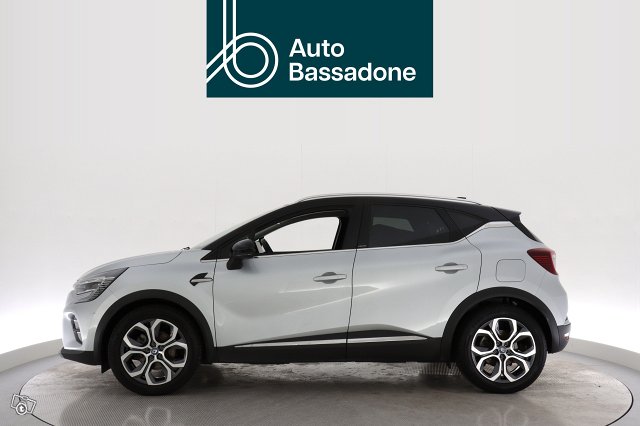 RENAULT Captur 8