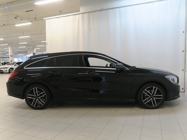 MERCEDES-BENZ CLA 14