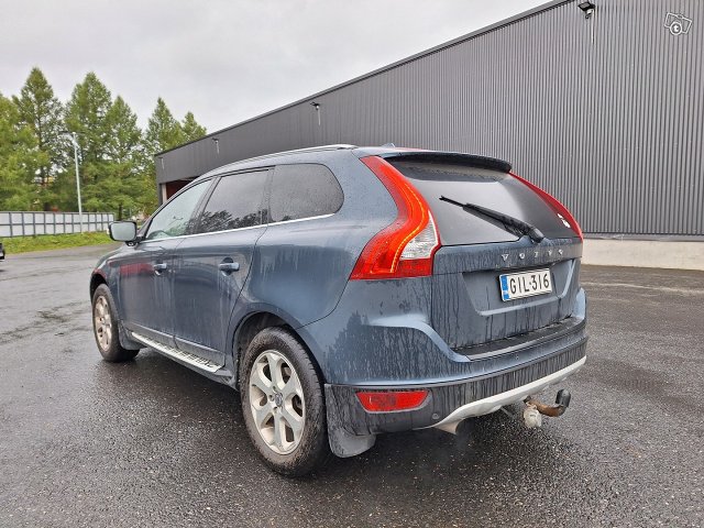 Volvo XC60 5