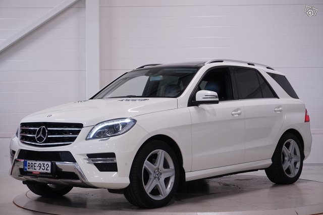 Mercedes-Benz ML, kuva 1