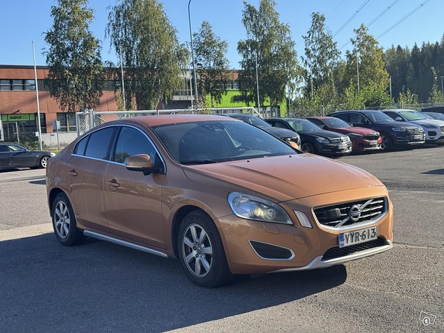 Volvo S60 3