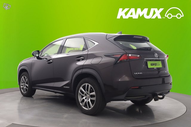 Lexus NX 5