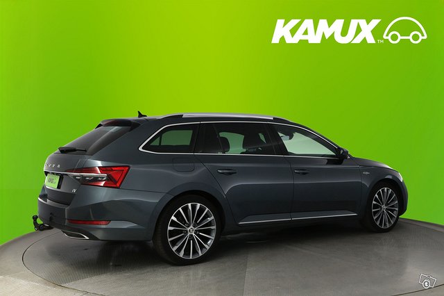 Skoda Superb 2