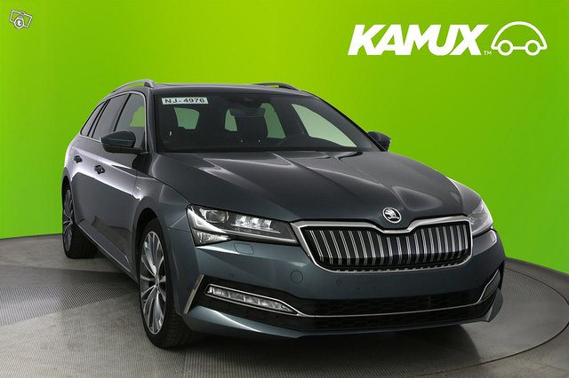 Skoda Superb 8