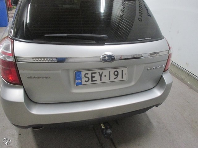 Subaru Legacy 3