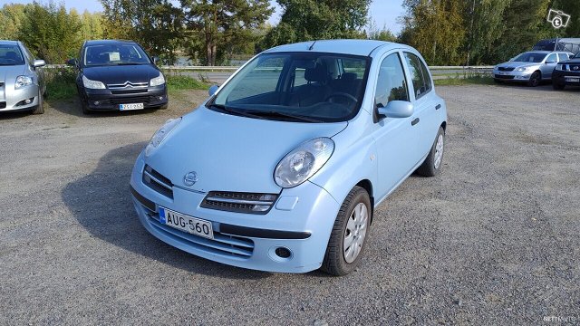 Nissan Micra 1