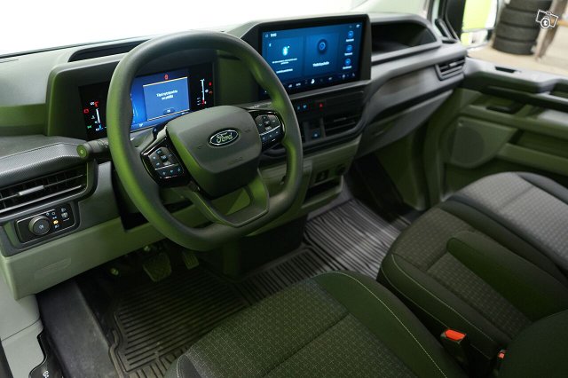 Ford Transit Custom 14