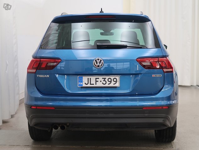 Volkswagen Tiguan 4