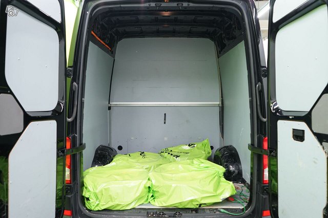 Volkswagen Crafter 15