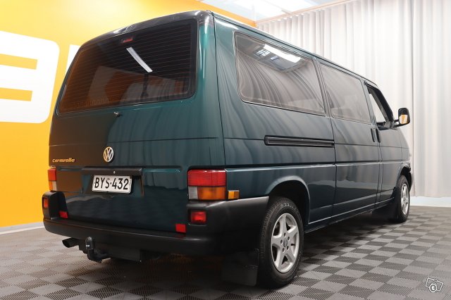 Volkswagen Caravelle 7