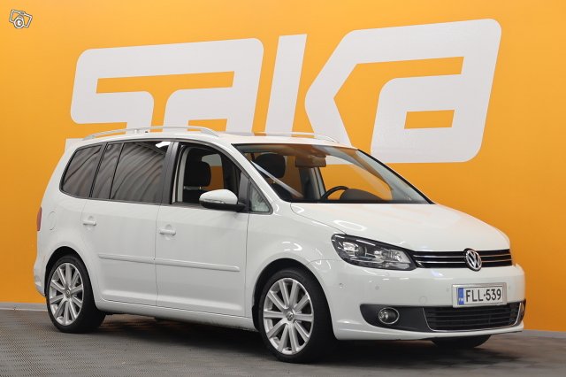 Volkswagen Touran 1