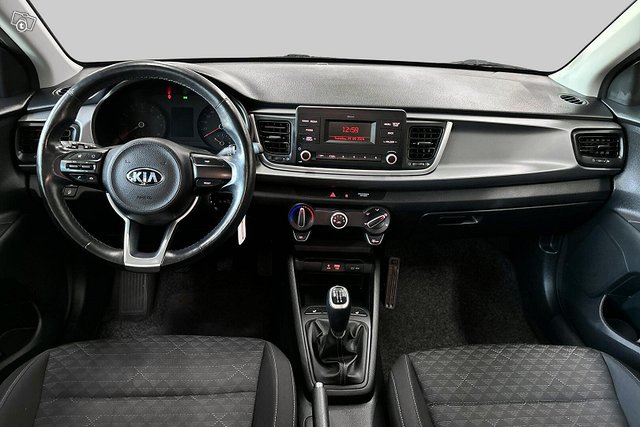 Kia Rio 12