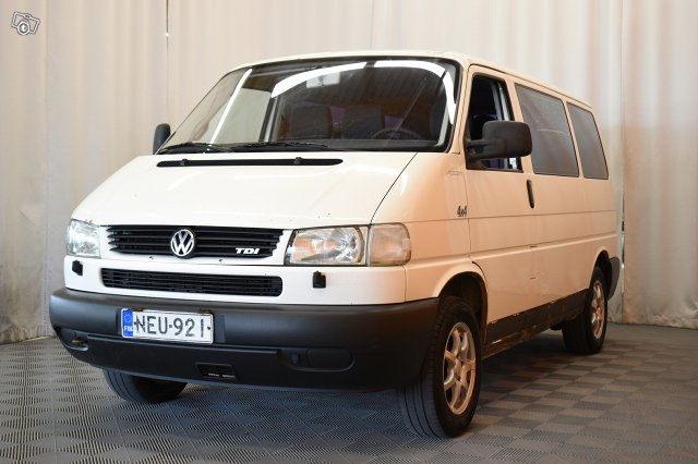 Volkswagen Caravelle 3