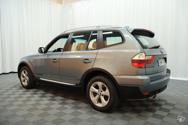 BMW X3 4