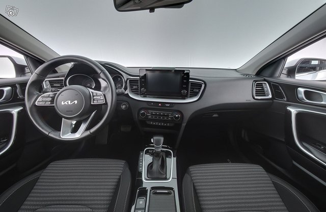 Kia Ceed 11