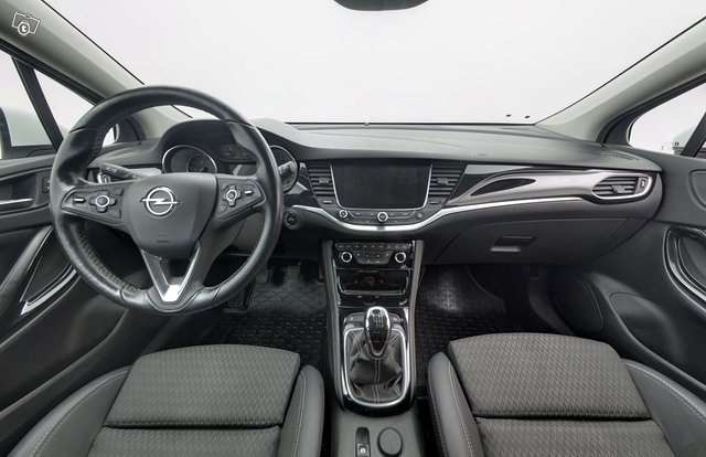 Opel Astra 11