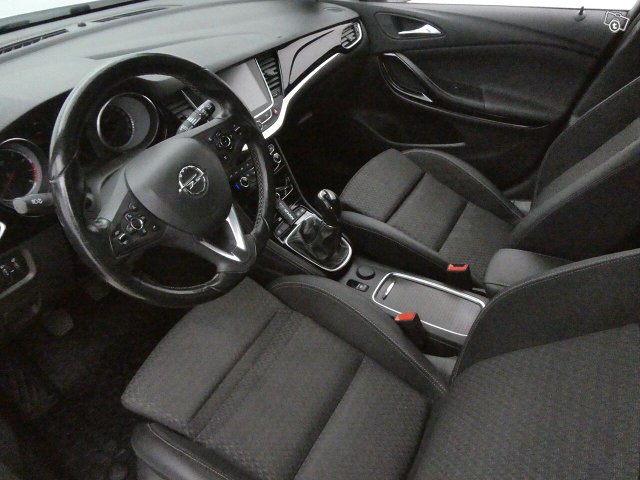 Opel Astra 13