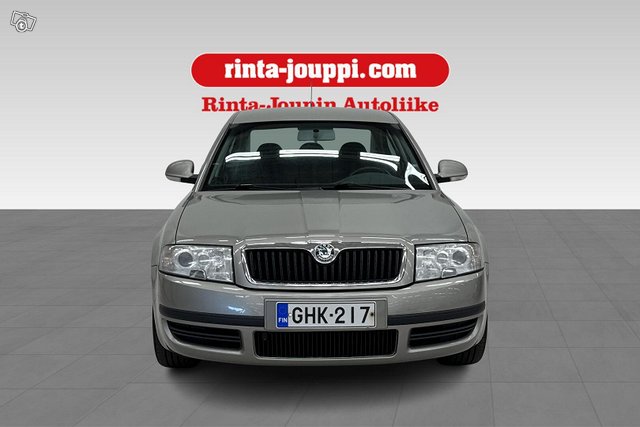 Skoda Superb 2