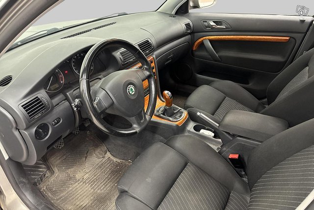 Skoda Superb 10