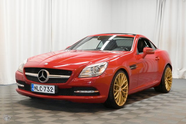 Mercedes-Benz SLK 4