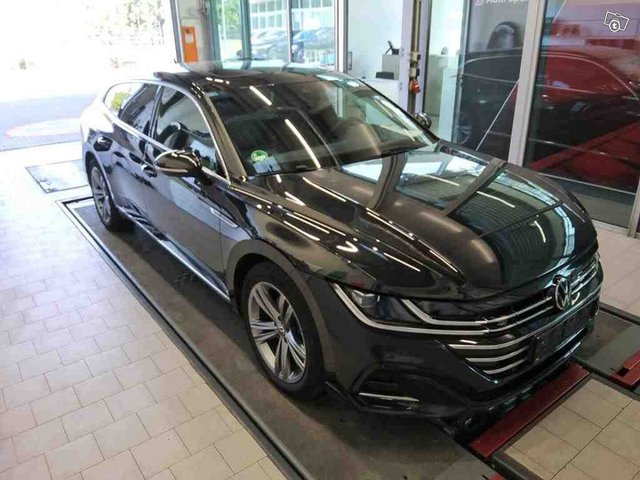 Volkswagen Arteon 1