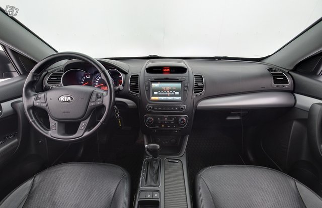 Kia Sorento 12