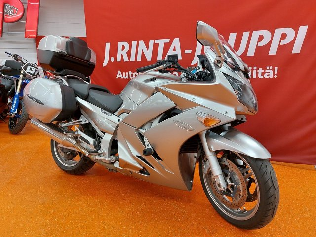 YAMAHA FJR1300, kuva 1