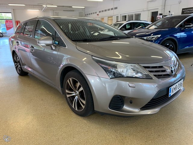 Toyota Avensis