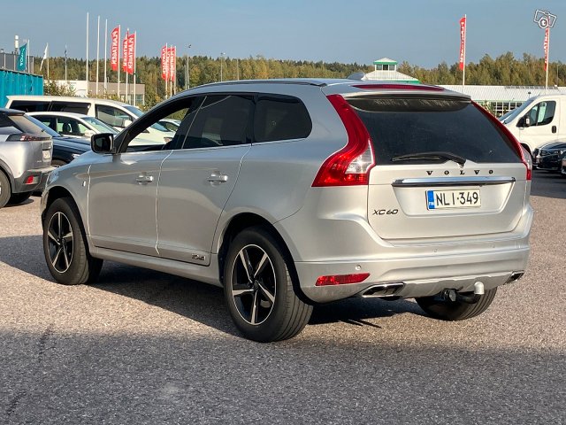 Volvo XC60 4