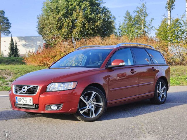 Volvo V50 1