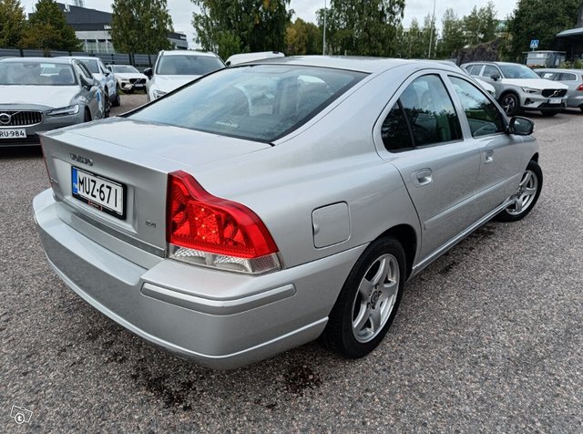 Volvo S60 2