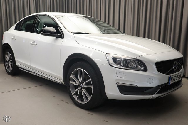 Volvo S60 Cross Country 6