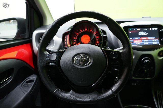 Toyota AYGO 12