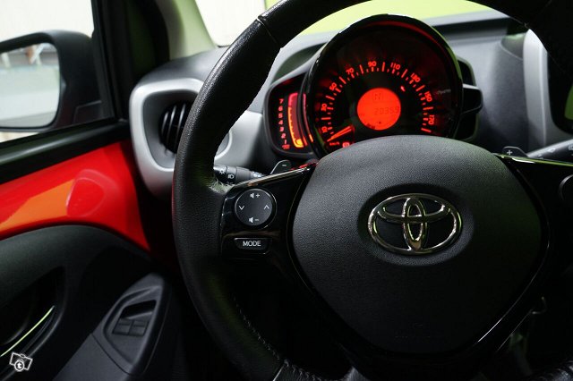 Toyota AYGO 14