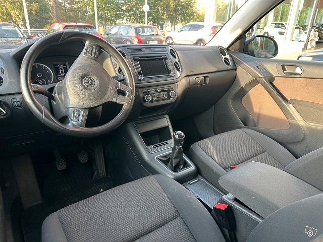 Volkswagen Tiguan 4