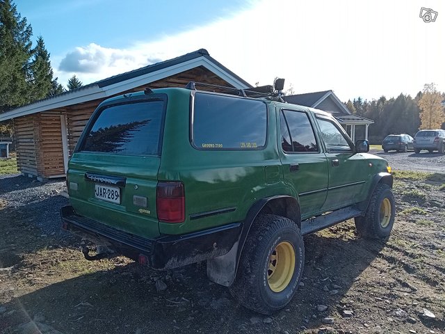 Toyota 4-Runner 2