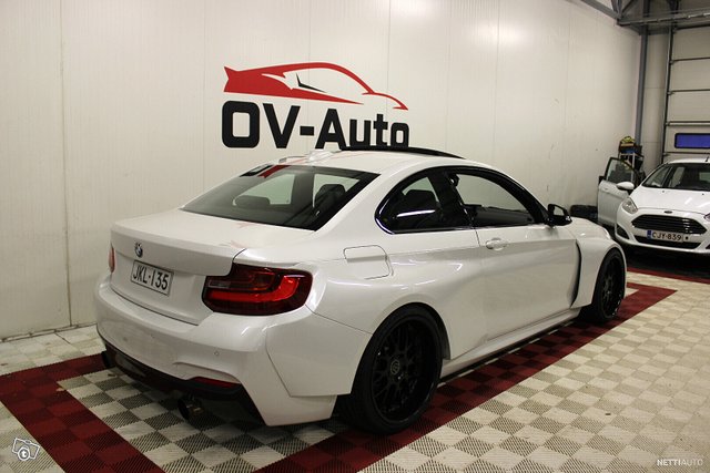 BMW M235i 5