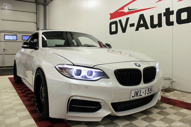 BMW M235i 10