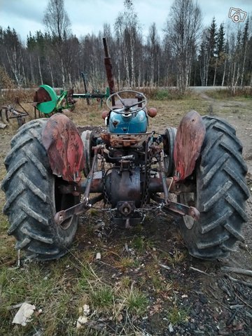 Fordson super dexta 2