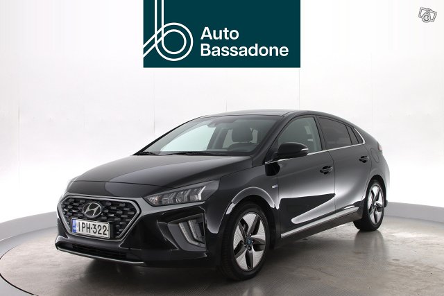 HYUNDAI IONIQ HYBRID 3