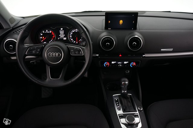 Audi A3 12