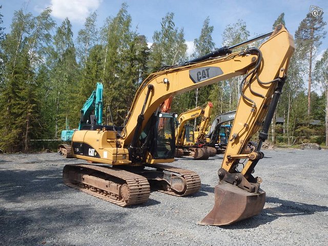 Cat 319 d l 4