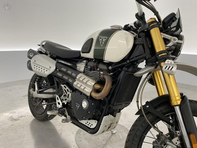 Triumph Scrambler 5