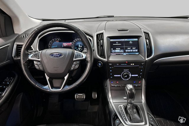 Ford Edge 15