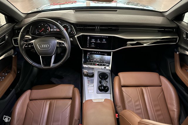 AUDI A6 7