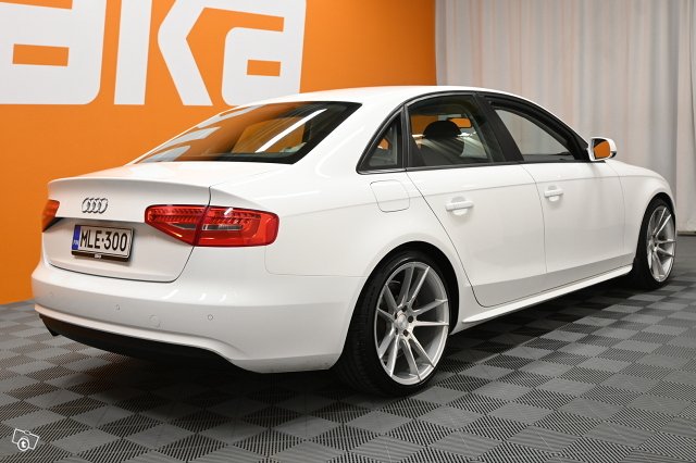 Audi A4 8