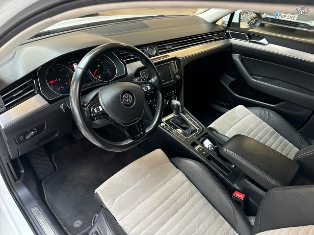 Volkswagen Passat 7