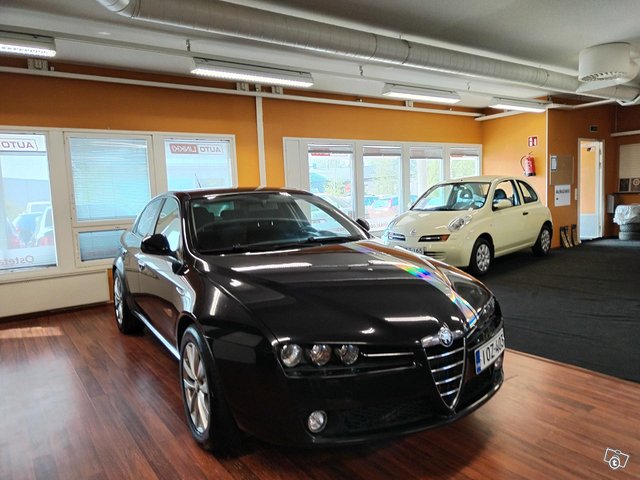 Alfa Romeo 159 6