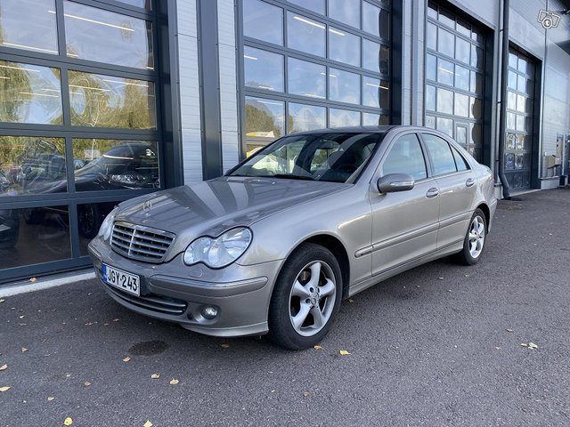 Mercedes-Benz C 1